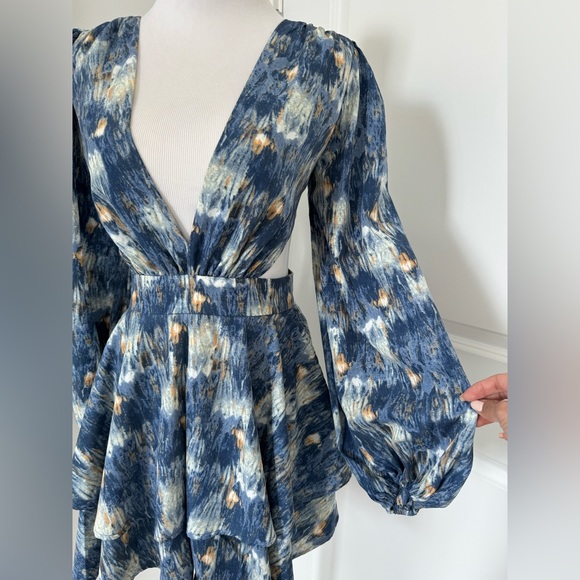 Abstract Printed Romper - Picture 2 of 4